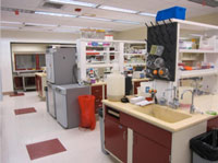 Wartik Lab main group room image 2.